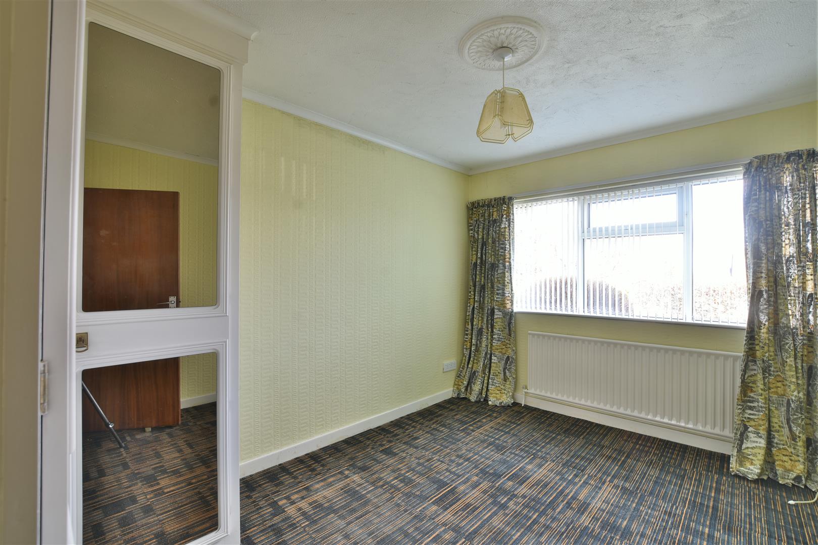 Smethurst Lane, Bolton BL3 3QJ Express Let & Sales